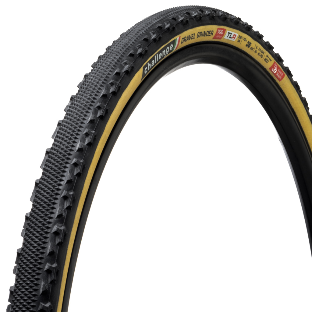 Challenge Tire Getaway XP TLR Tire, 700 x 45 Black