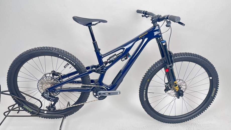 2025 Specialized Stumpjumper EVO Expert T-Type Gloss Dark Navy / Harvest Gold - S1
