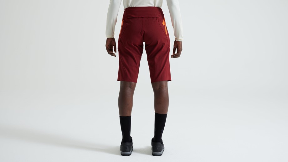 Specialized Gravity Shorts Garnet Red - 30