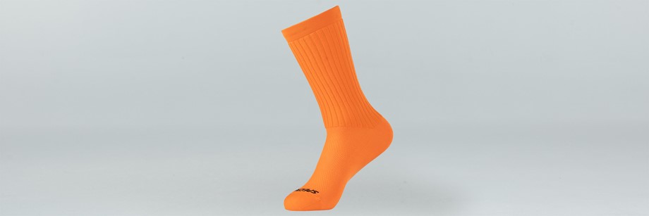 定休日以外毎日出荷中] 取寄 スペシャライズド ハイドロゲン エアロ トール ロード ソック Specialized Hydrogen Aero  Tall Road Sock Blaze