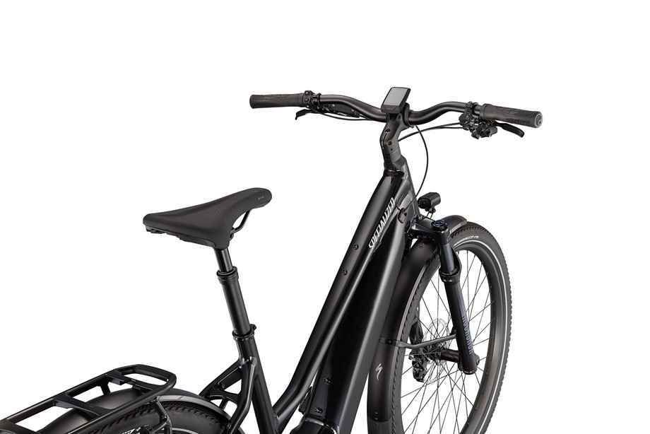 2023 Specialized Turbo Vado 5.0 Step-Through Cast Black / Silver Reflective XL