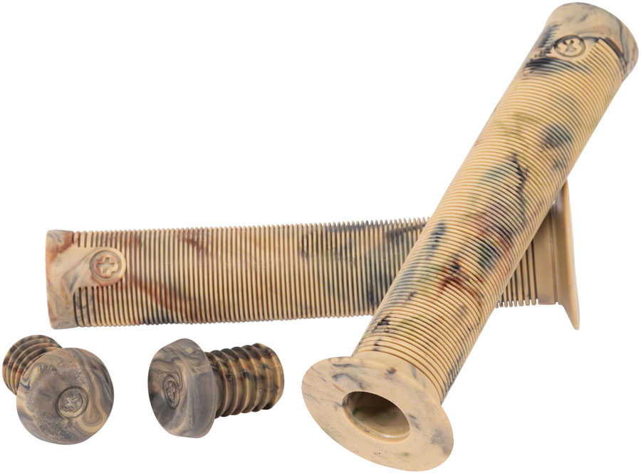 Salt Plus XL Grips - w/Flange, Camo 