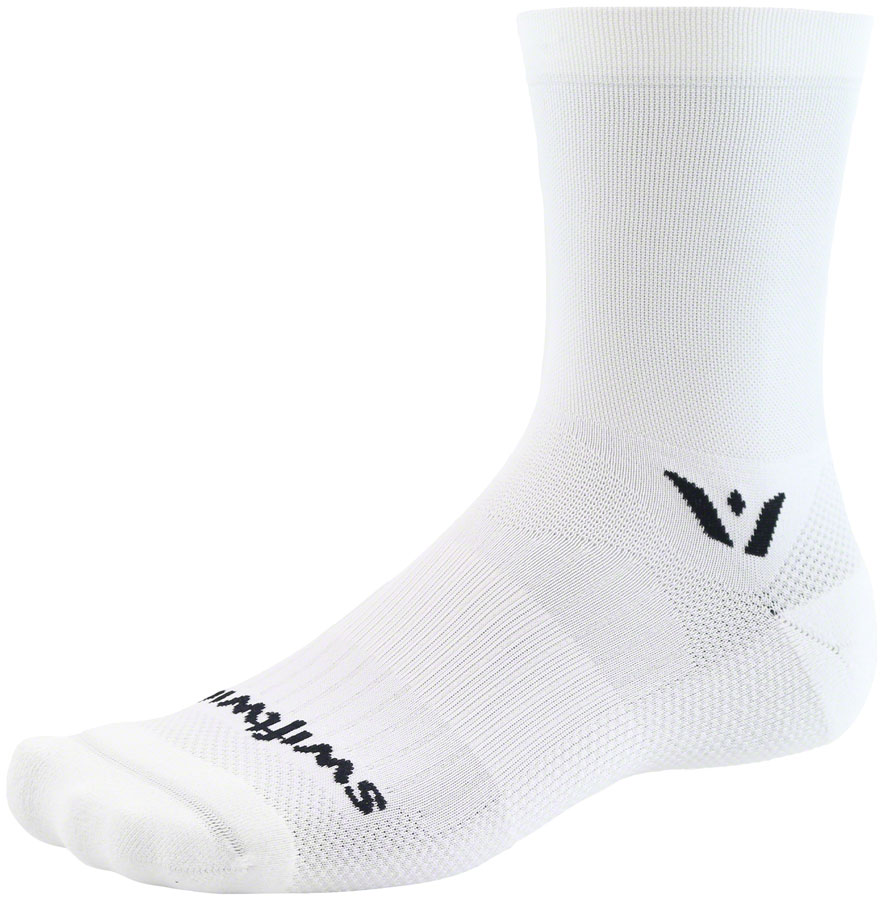 Swiftwick Aspire Mid Crew Socks - 5", White, Large