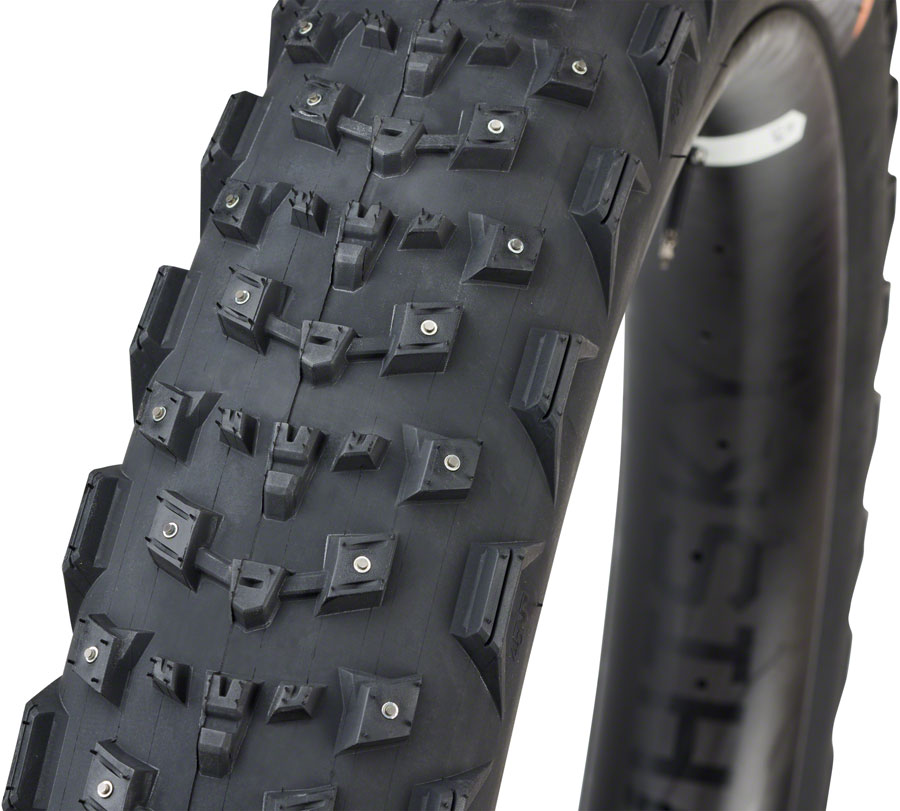 45NRTH Dillinger 4 Tire - 26 x 4.2, Tubeless, Folding, Black, 60 TPI, 168 Carbide Steel Studs 