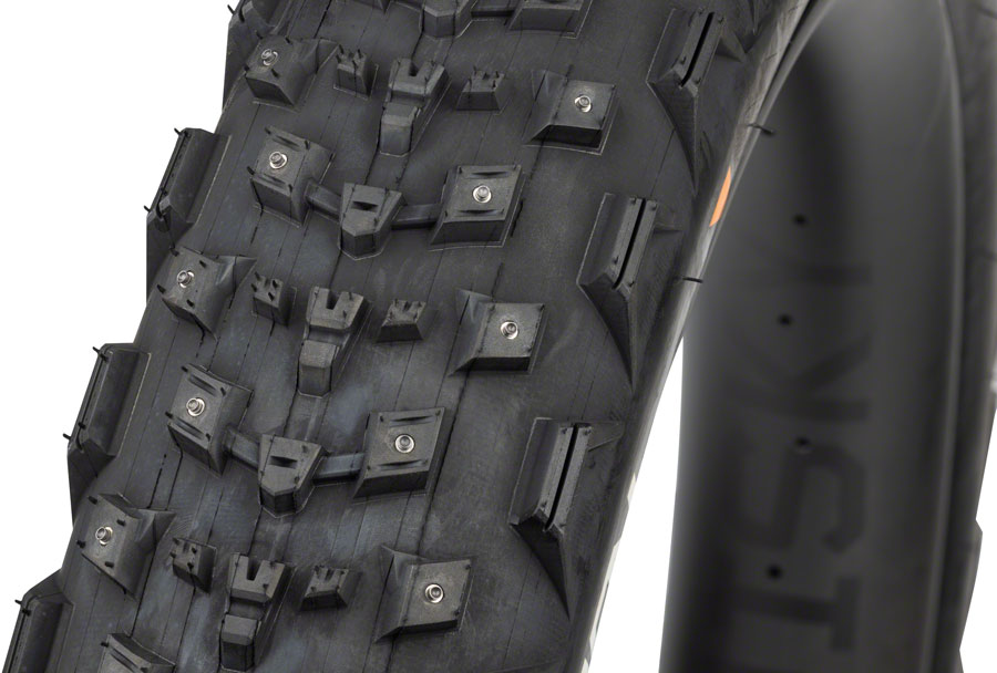 45NRTH Dillinger 4 Tire - 27.5 x 4.0, Tubeless, Folding, Black, 120 TPI, 168 Large Concave Carbide Aluminum Studs 