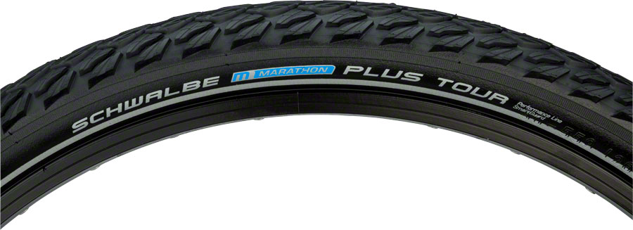 Schwalbe Marathon Plus Tour Tire 26 x 2 Clincher Wire Black