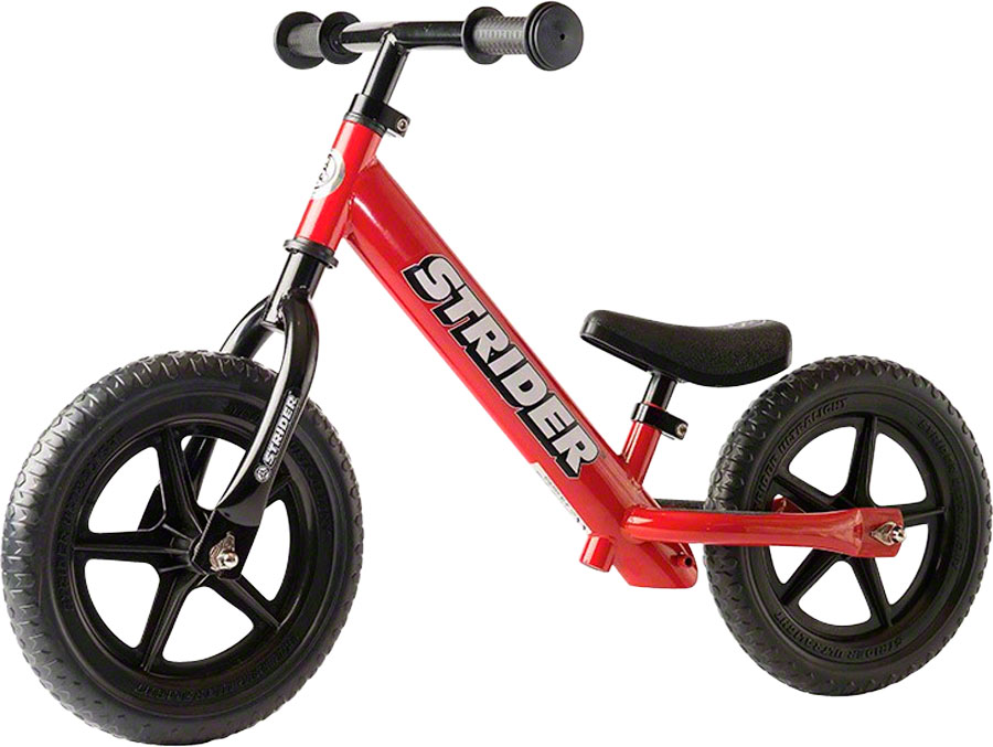Strider 12 Classic Kids Balance Bike: Red