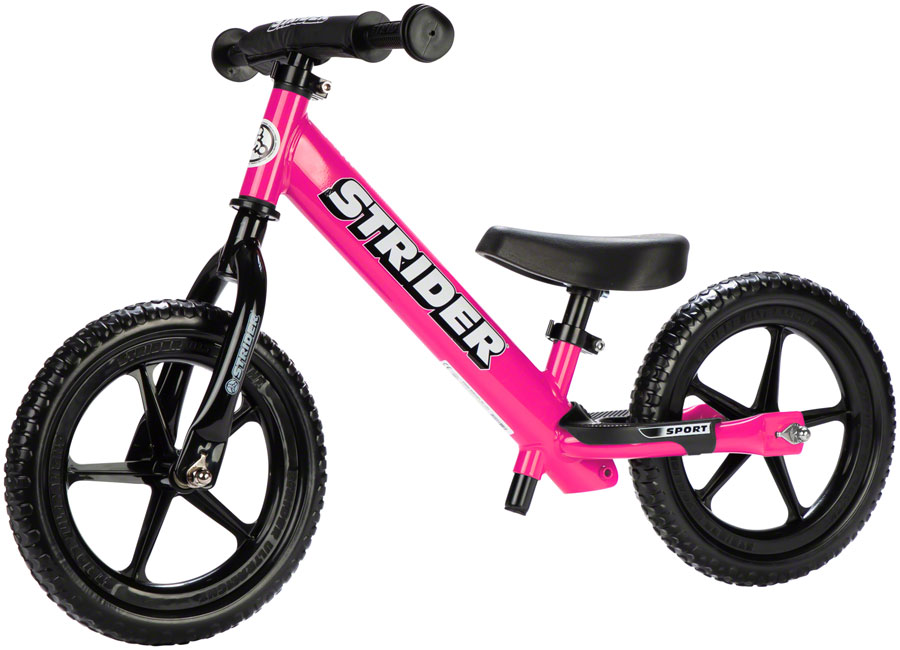 Strider 12 Sport Balance Bike: Pink






